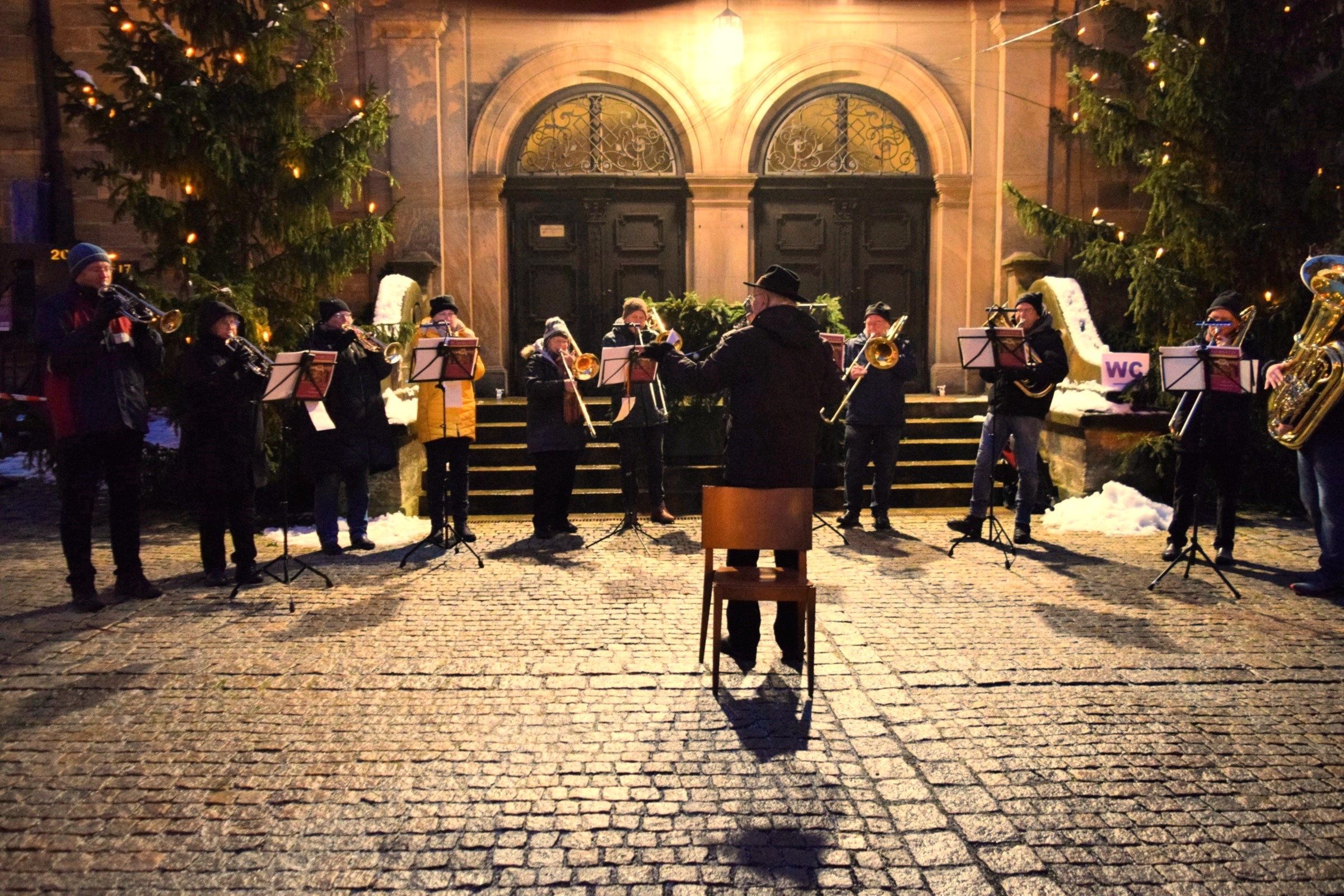 Weihnachtsmarkt an der St.-Bartholomäus-Kirche